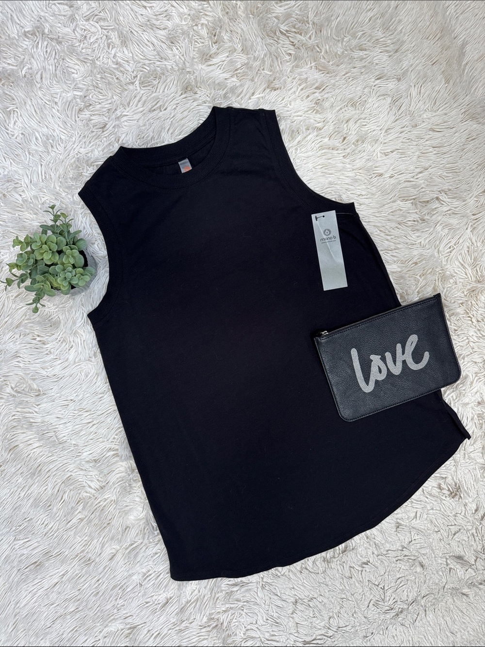 Mono B Crewneck Sleeveless Tank 💗 Black